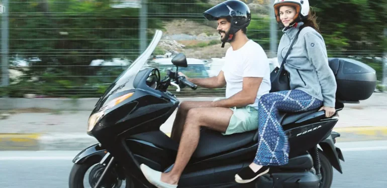 İstanbul trafiği sorununu motosiklet çözer!