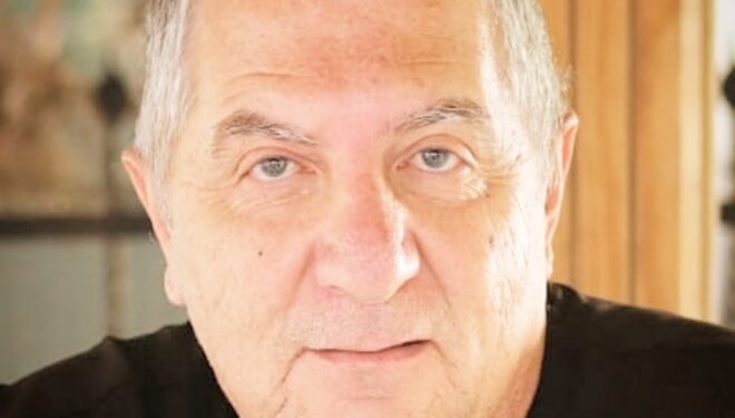 Ey faniler… Bu yazımı hem okuyun hem de paylaşın.