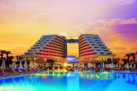 antalya-lara-en-iyi-oteller-miracle-resort