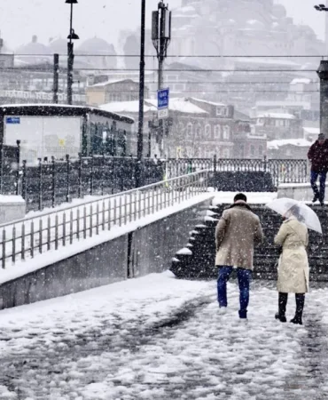 kar-yagisi-3-el62_cover