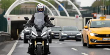 690996b5a37cb798__w1200xh838