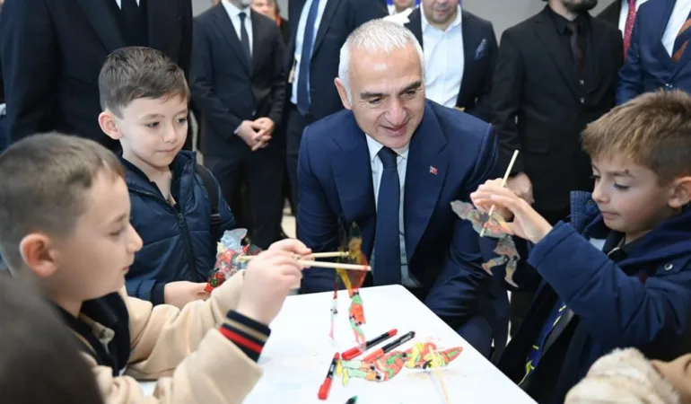 Geçmişle Geleceği Buluşturan Proje…