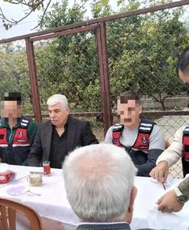 695a3e7bb3e36689__w1200xh1145