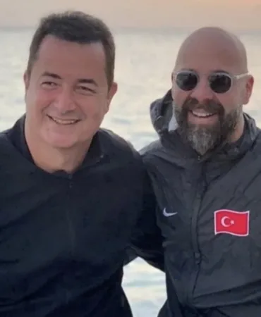 6970ac44e07ec242__w1200xh895