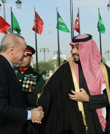 69820dae4cdaa272__w1200xh860