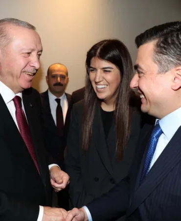 698dfb897e351499__w1200xh879