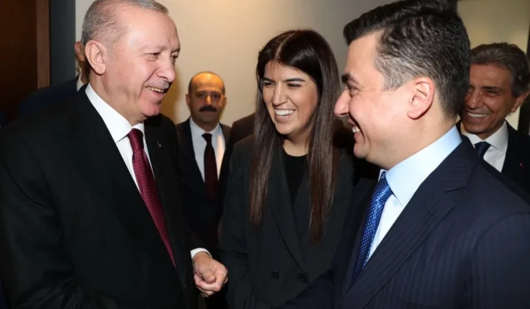 698dfb897e351499__w1200xh879