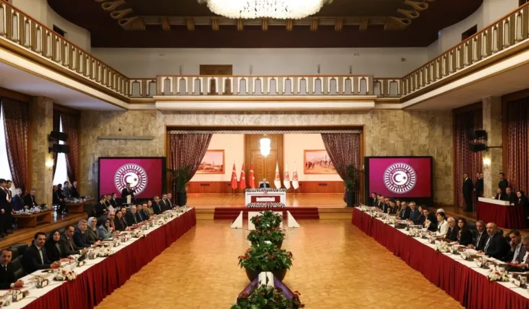 69959c6a4086f625__w1200xh800