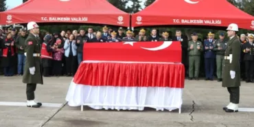 699ec0a8e692e966__w1200xh800