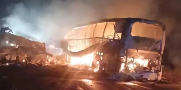 meksika-tabasco-otobus-kamyon-trafik-kazasi-09022025-bmp4-ymak3tl8