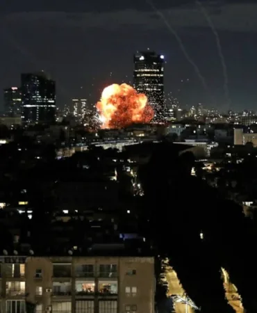 69a5f6f74242b712__w1200xh826