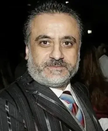 69c16296e963e147__w1200xh877